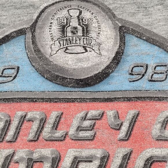 Vintage 1998 Detroit Red-Wings Shirt XL 24x28 Stanley-Cup Distressed - Picture 16 of 16